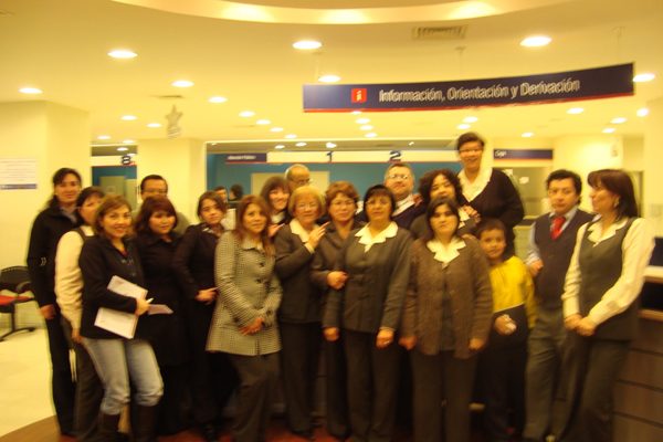 Participantes del curso jornada isl rancagua junto a Cap Reitter