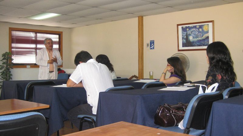 Clase del curso metodologías de evaluación y monitoreo de la satisfacción de usuario para el Servicio de Salud Iquique